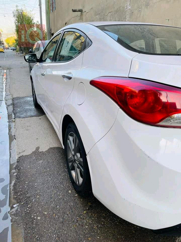 هیوندای ئەلەنترا